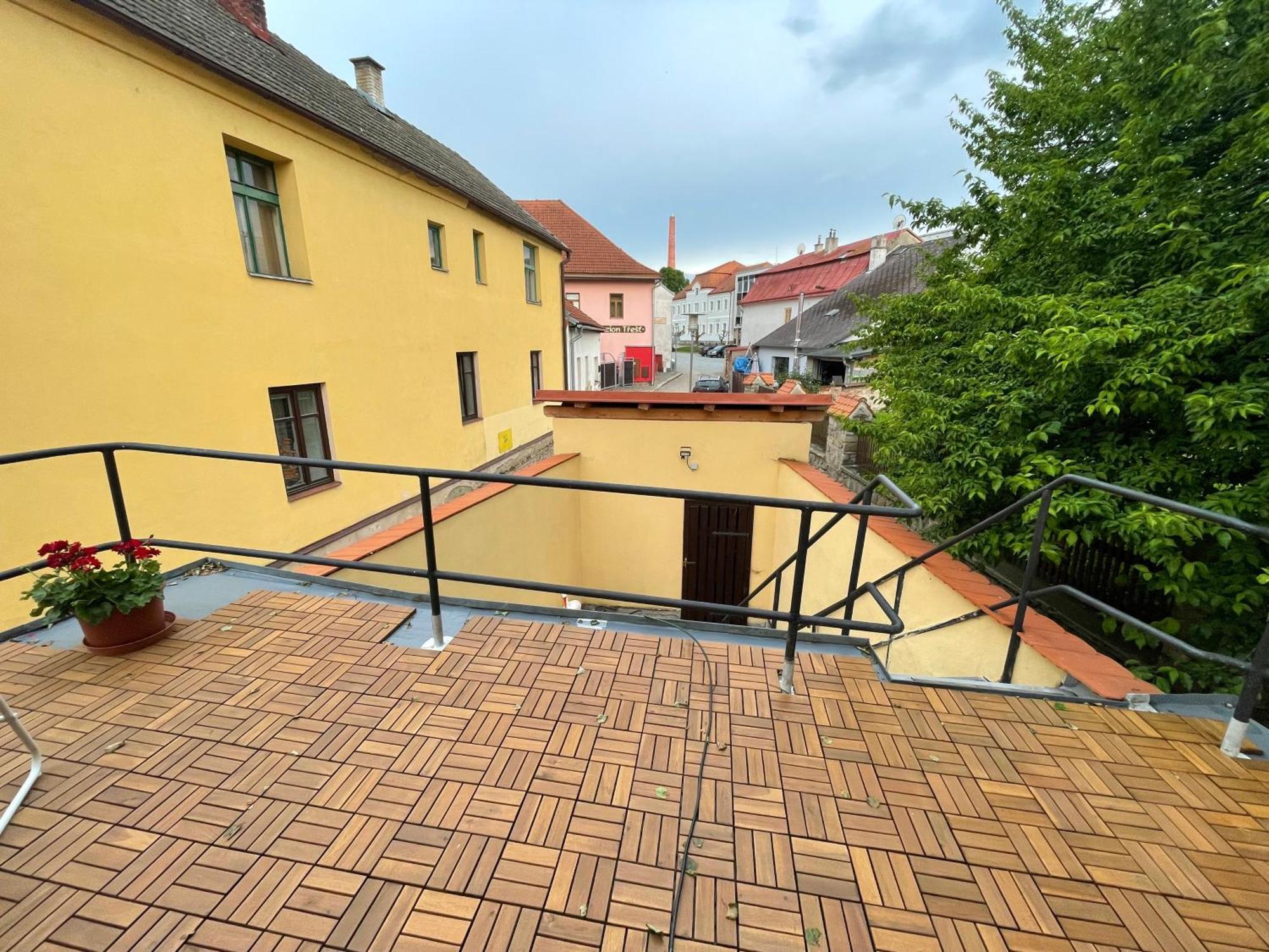 Apartman U Spinaru Тршешть Екстер'єр фото